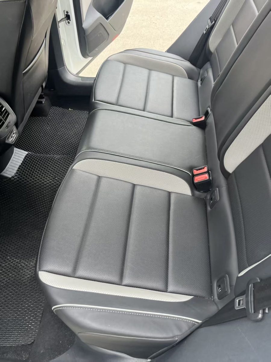 VW 2024 T-Roc 280TSI shiguang Edition photo 8