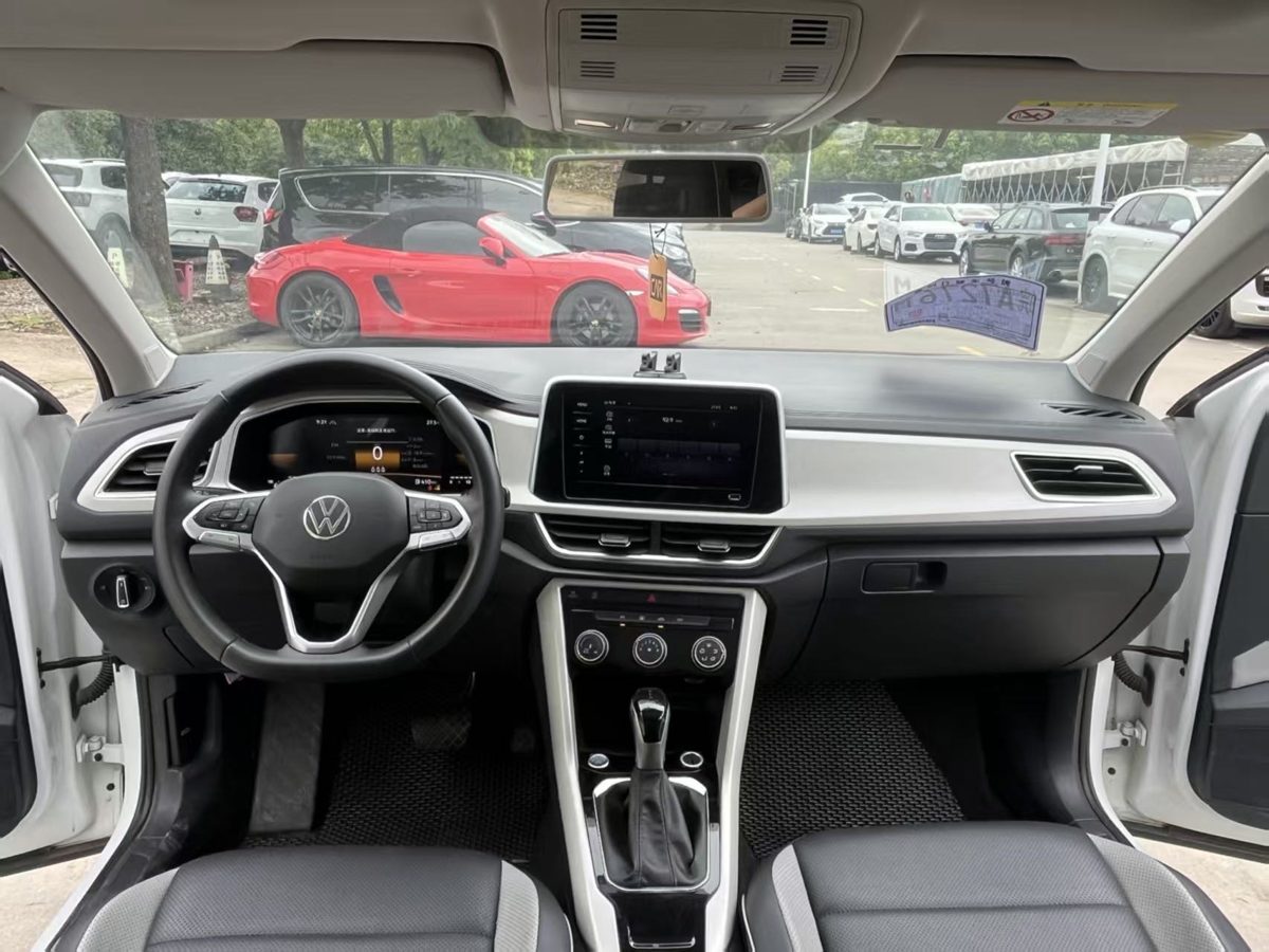 VW 2024 T-Roc 280TSI shiguang Edition photo 9