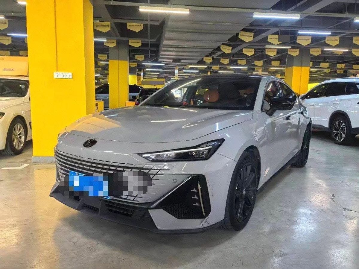 2024 ChangAn UniV 1.5T Premium Edition