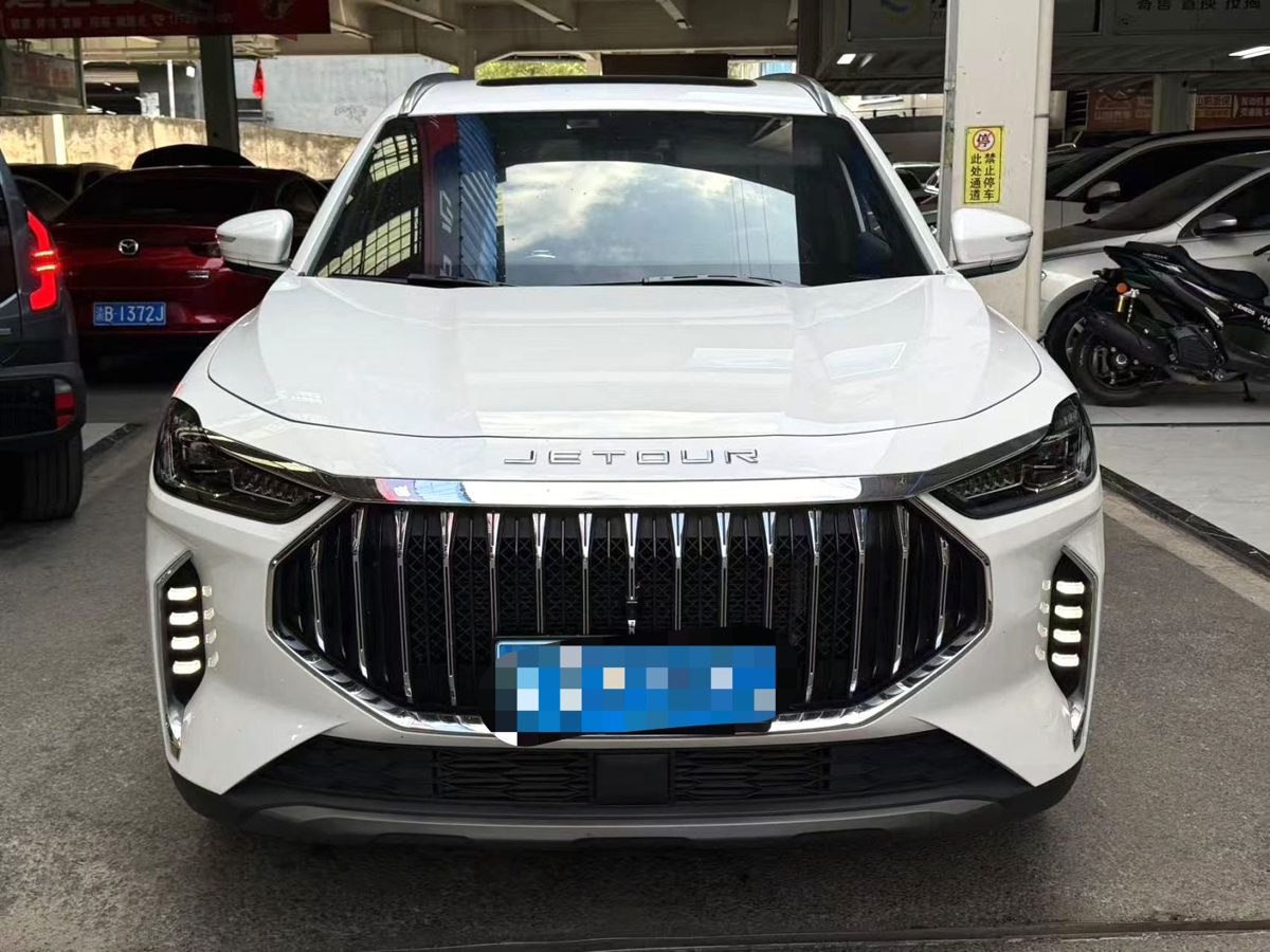 Jetour X70Plus 1.6T Qiangzhe 7 seats photo 2