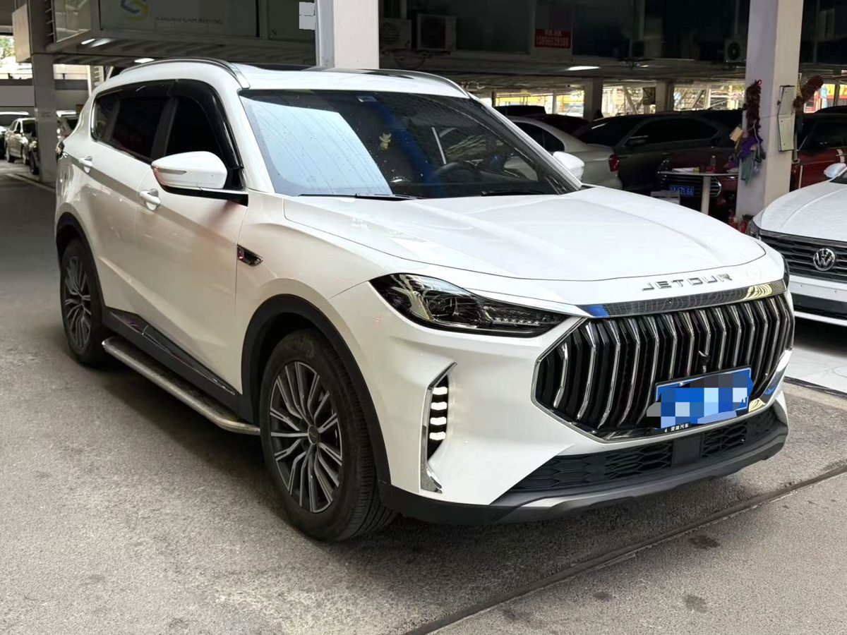 Jetour X70Plus 1.6T Qiangzhe 7 seats photo 3