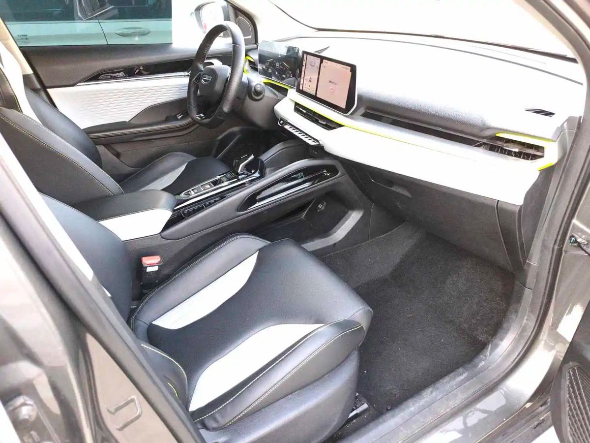 2024 Geely Coolray 1.5T champion edition photo 9