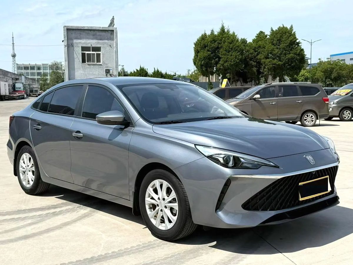 2024 Roewe i5 1.5L comfortable version manual photo 3