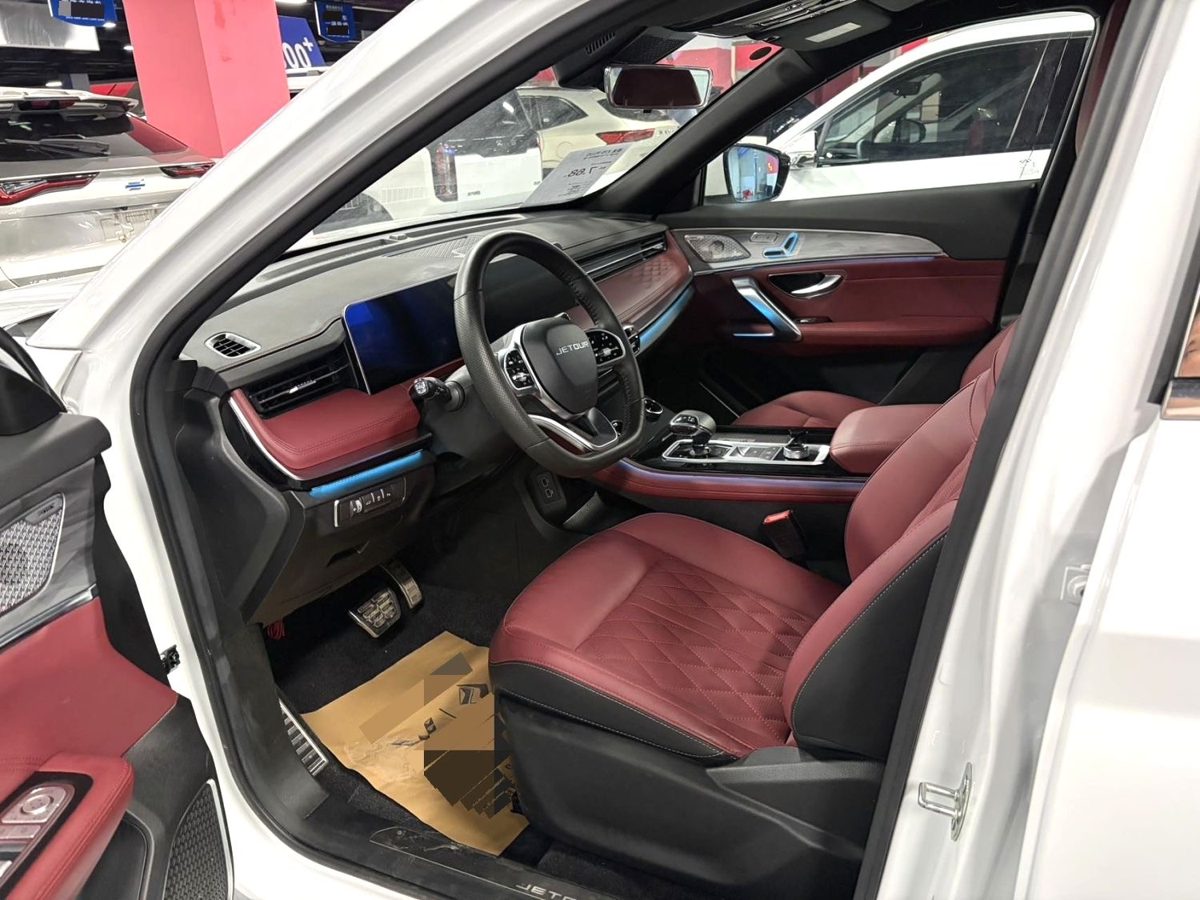 2024 Jetour X70Plus 1.6T QiangZhe plus 7 seats photo 4
