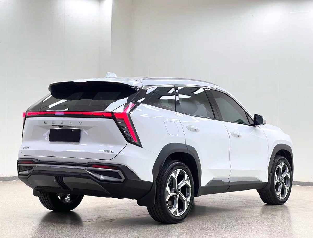 2024 Geely BoYue L Premium Edition photo 3