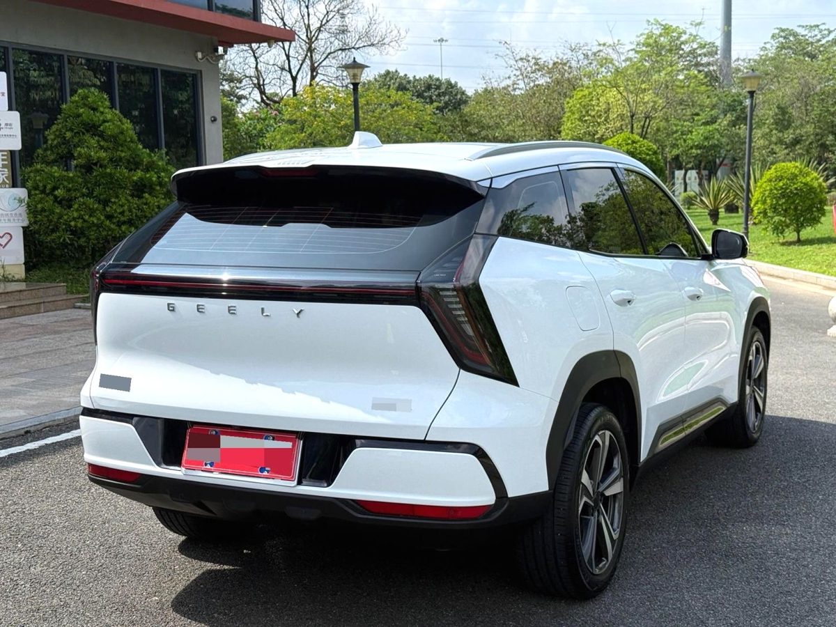 2025 Geely BoYueL ShanHe edition photo 4
