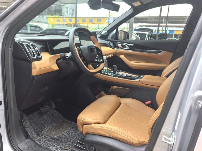 2025 Geely Starry 1.5TD JinXiu Edition photo 6
