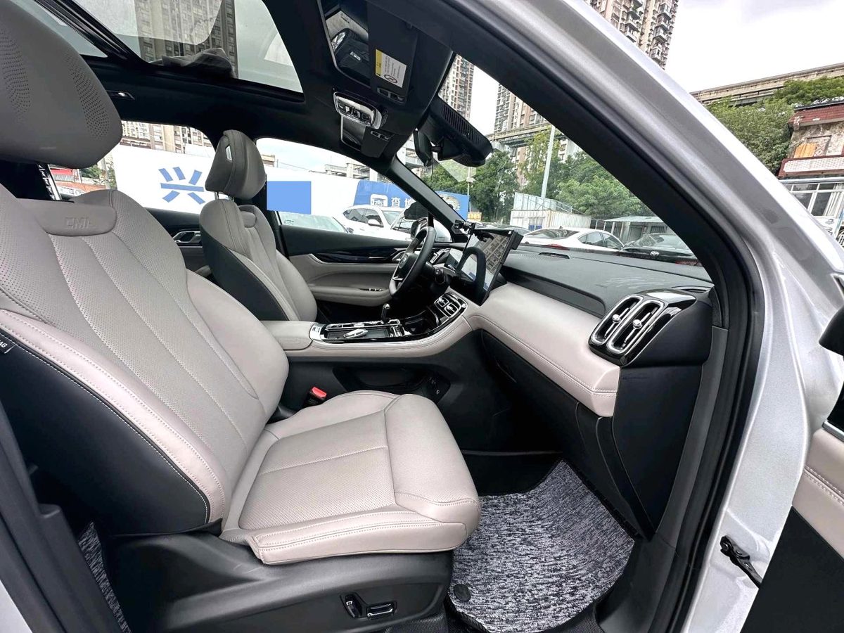 2025 Geely Starry 1.5TD ShanHe edition photo 6