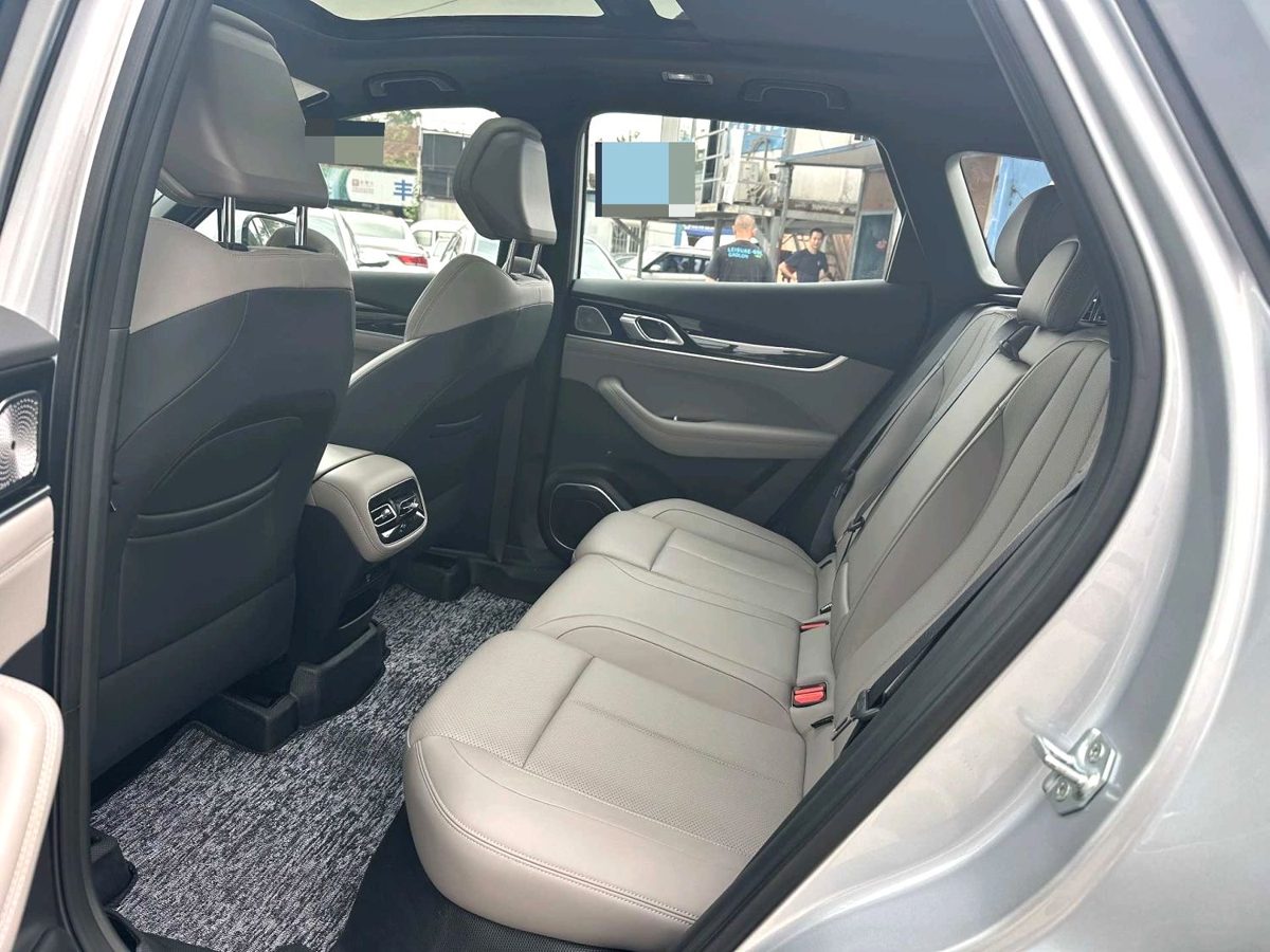 2025 Geely Starry 1.5TD ShanHe edition photo 9