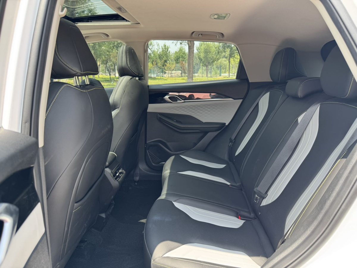 2024Geely coolray champion edition photo 9
