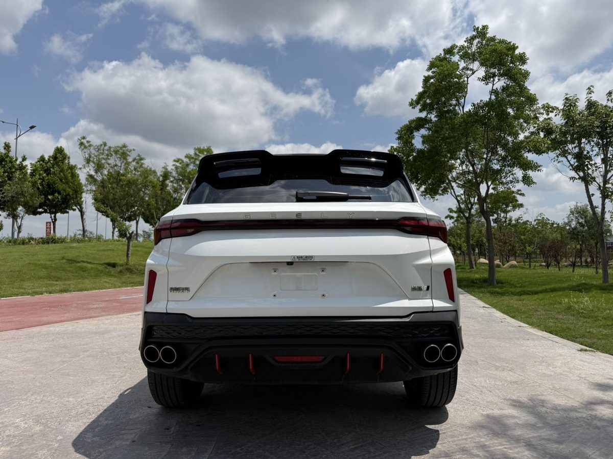 2024 Geely Coolray Full Option with electric tailgate photo 6