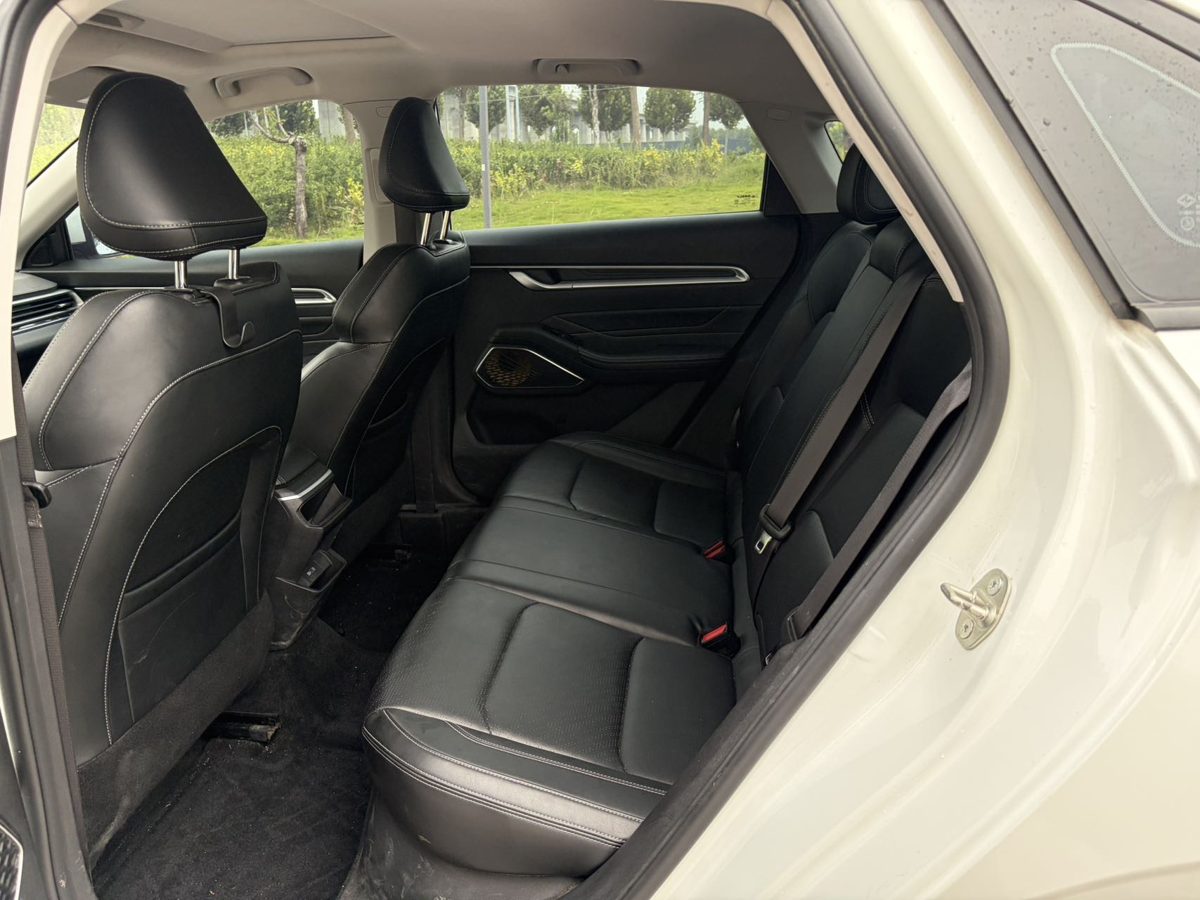 2024 Geely Emgrand manual with sunroof photo 8