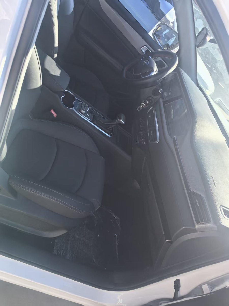 2024 Kaiyi x3 pro auto with sunroof photo 4