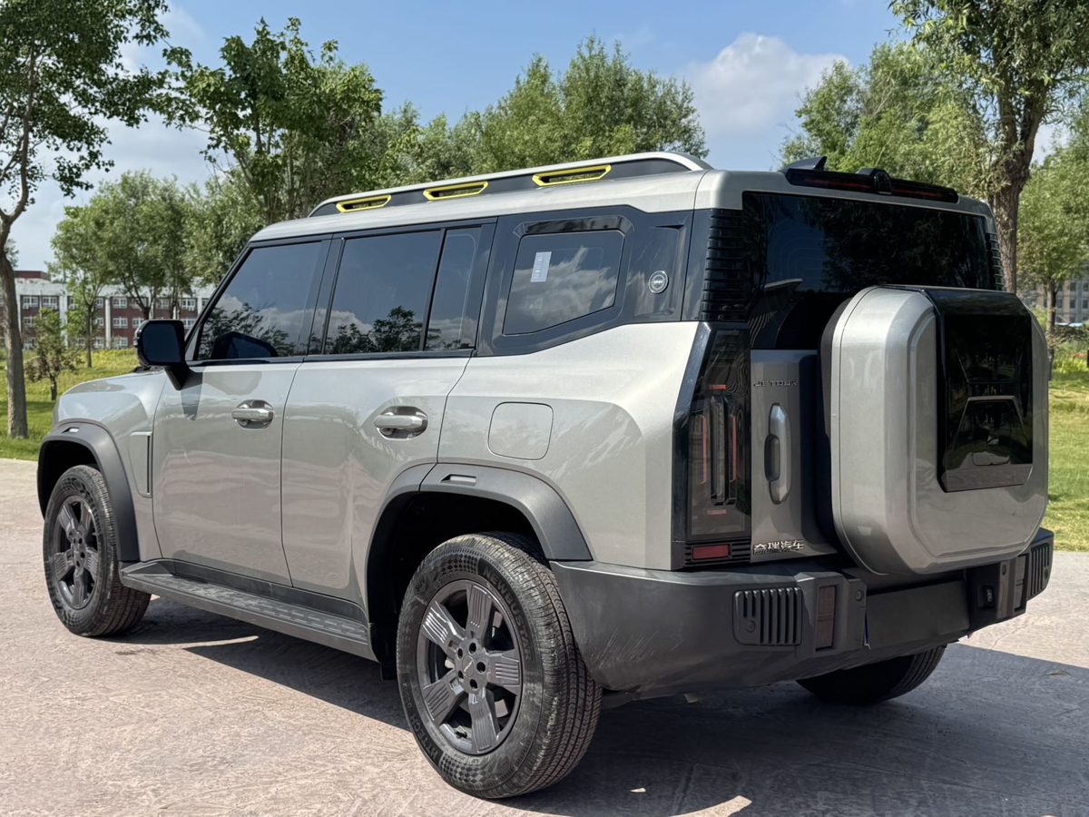 2024 Jetour T2 Traveler Explorer Edition photo 5