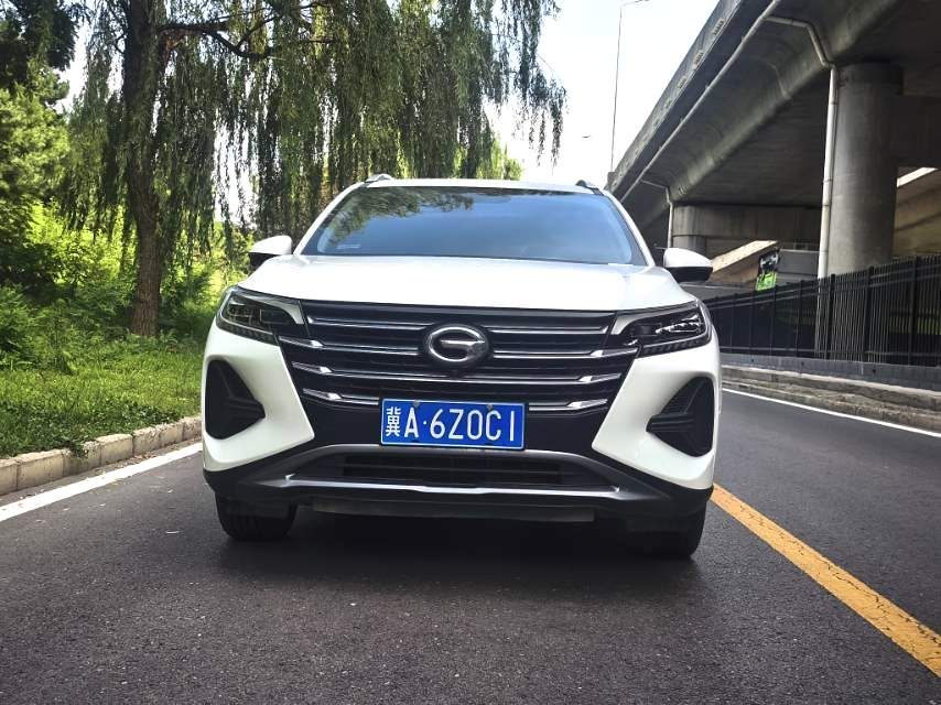2023 GAC GS4 270T Smart Pilot Edition photo 3