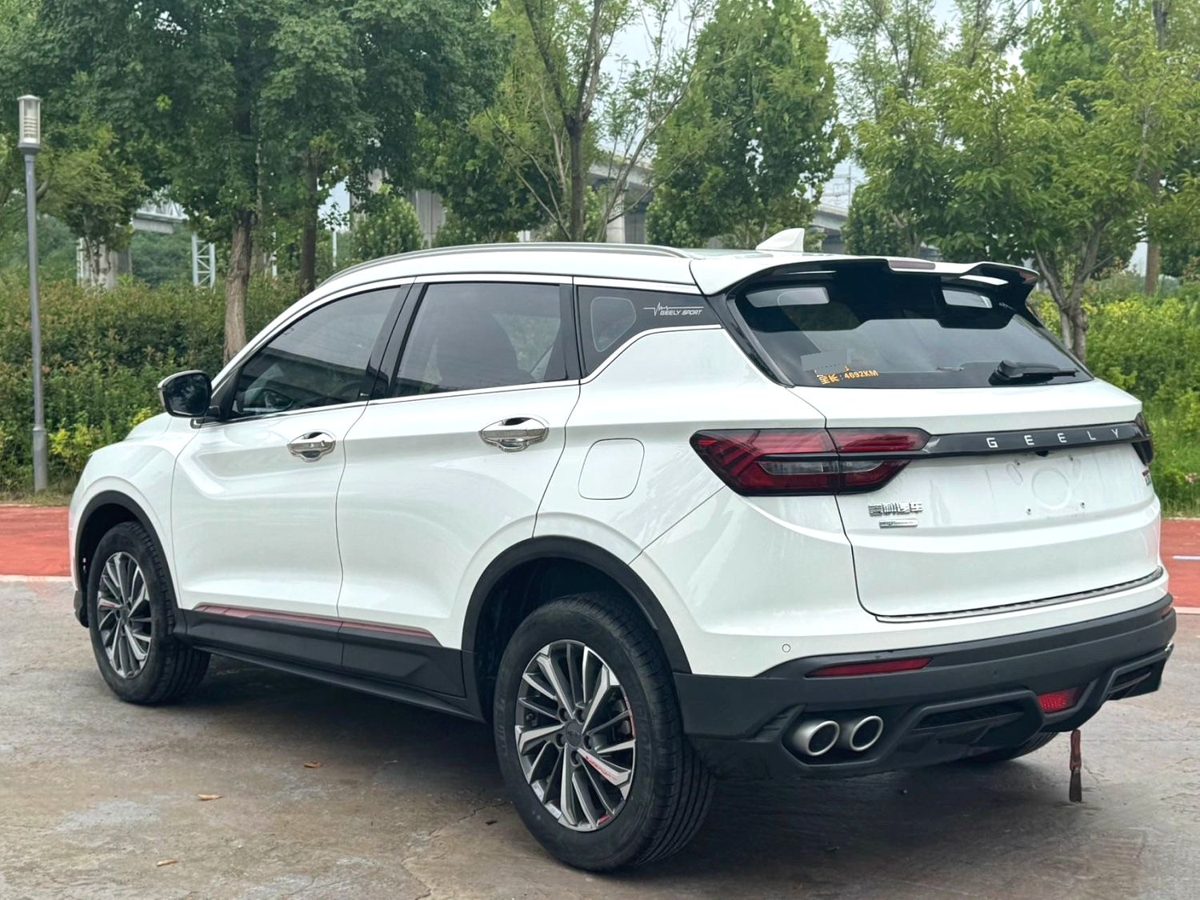 2023 Geely Coolray manual Golden Version photo 5