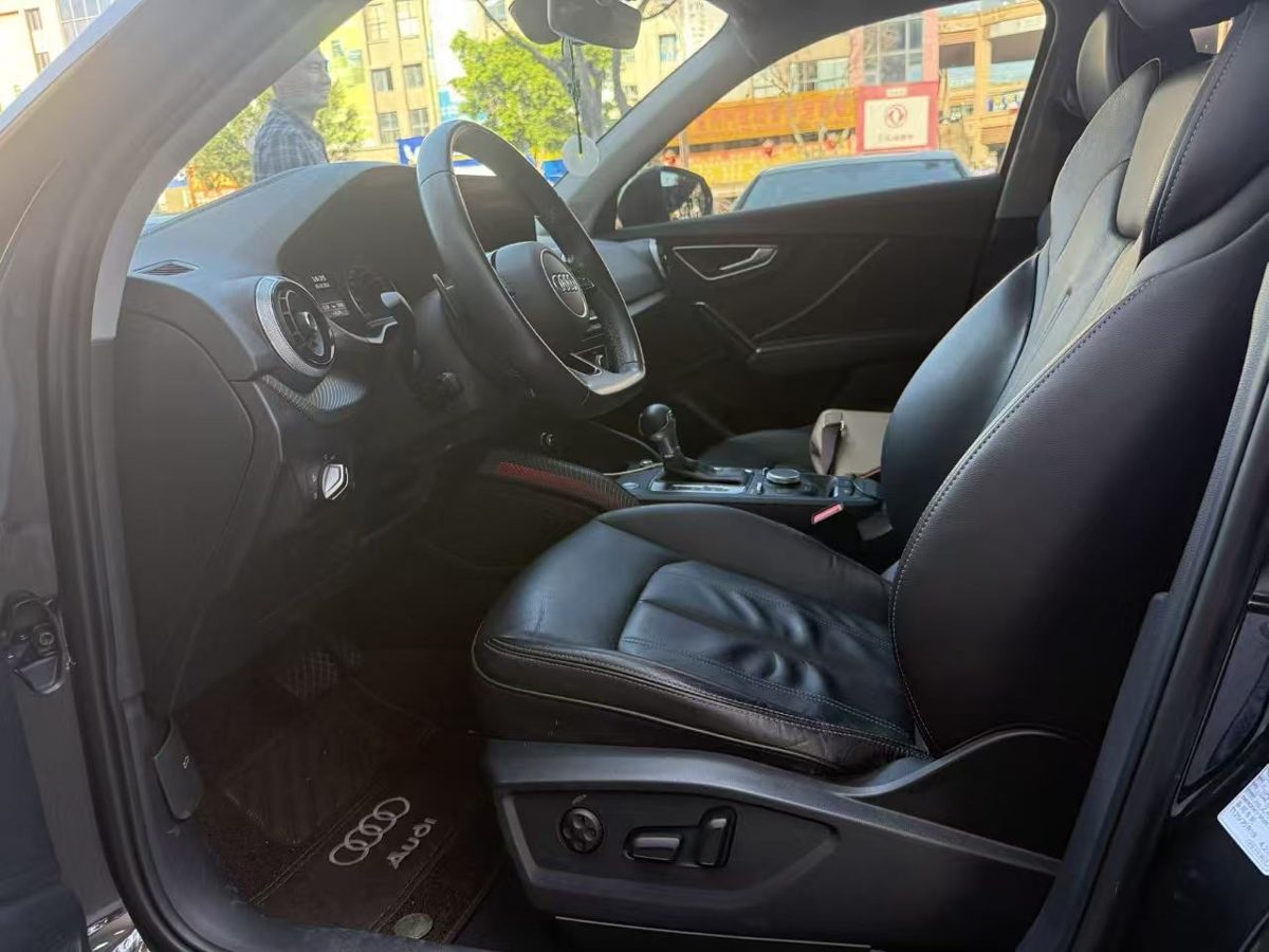 2023Model 2024registration Audi Q2L 35TFSI fashion edition photo 7