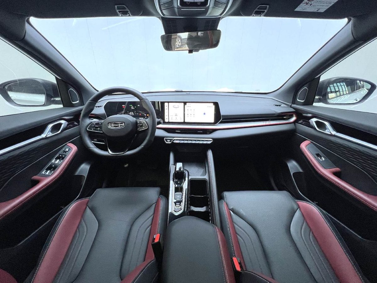 2024 Geely Coolray Full Option photo 6