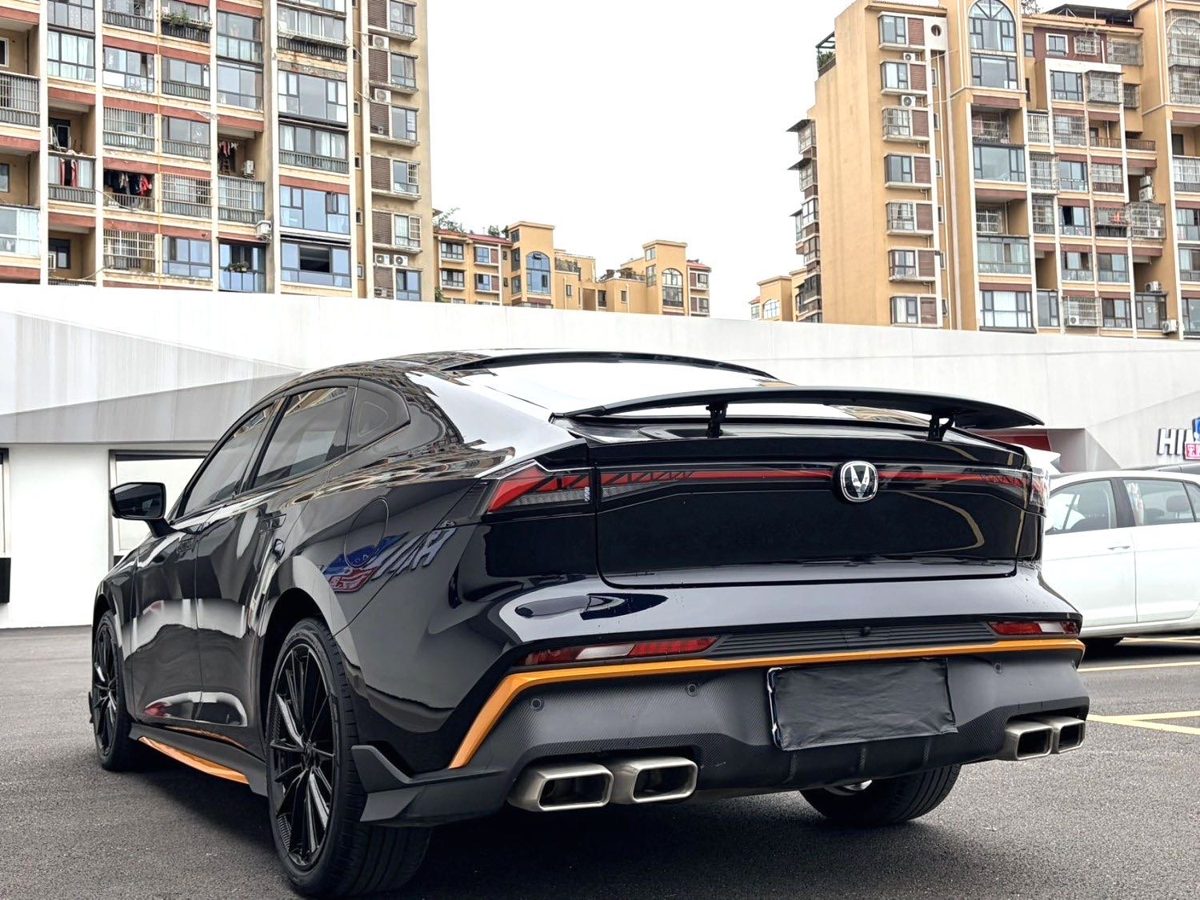 2024 ChangAn Uni-V Premium Sport Edition photo 5