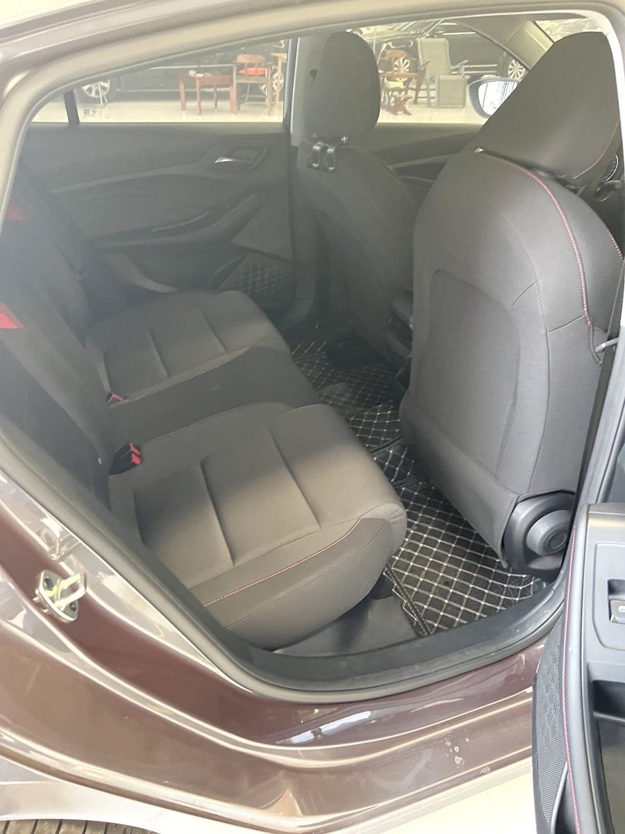 2024 MG5 Manual 180DVVT photo 5