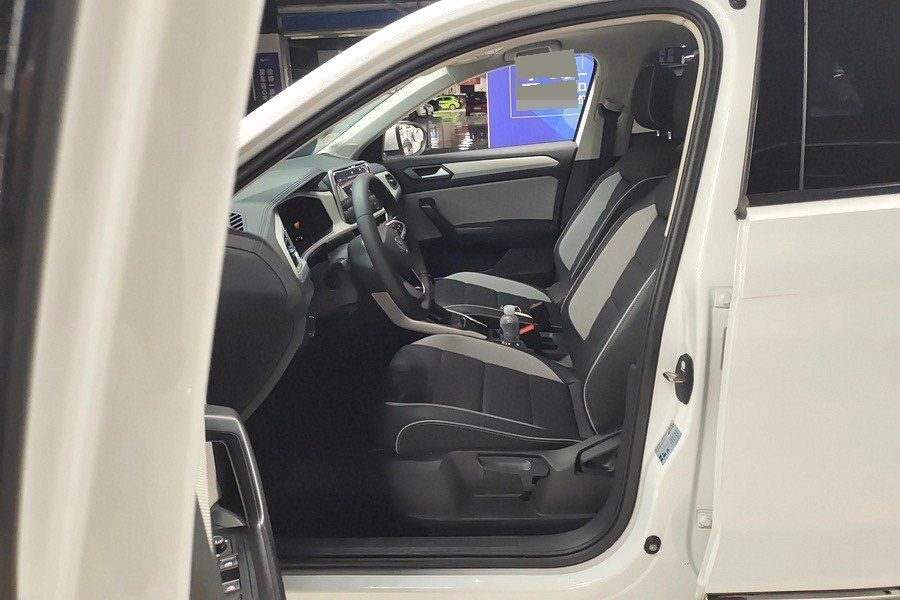 2024 VW T-roc 280TSI ShiGuang Edition photo 4