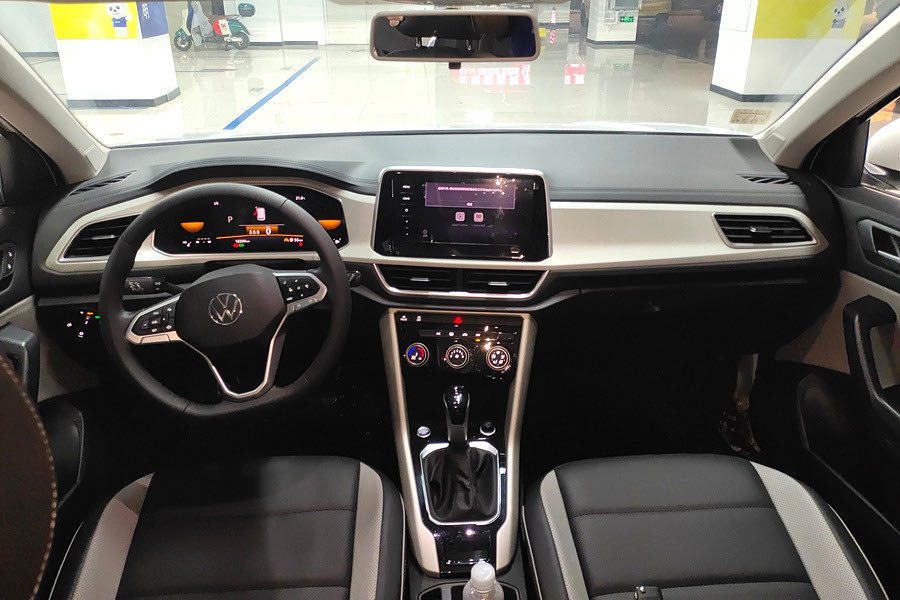 2024 VW T-roc 280TSI ShiGuang Edition photo 5