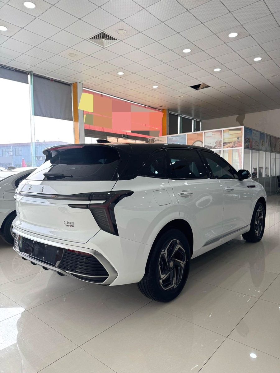 2024 HongQi HS3 YongWei Version photo 5