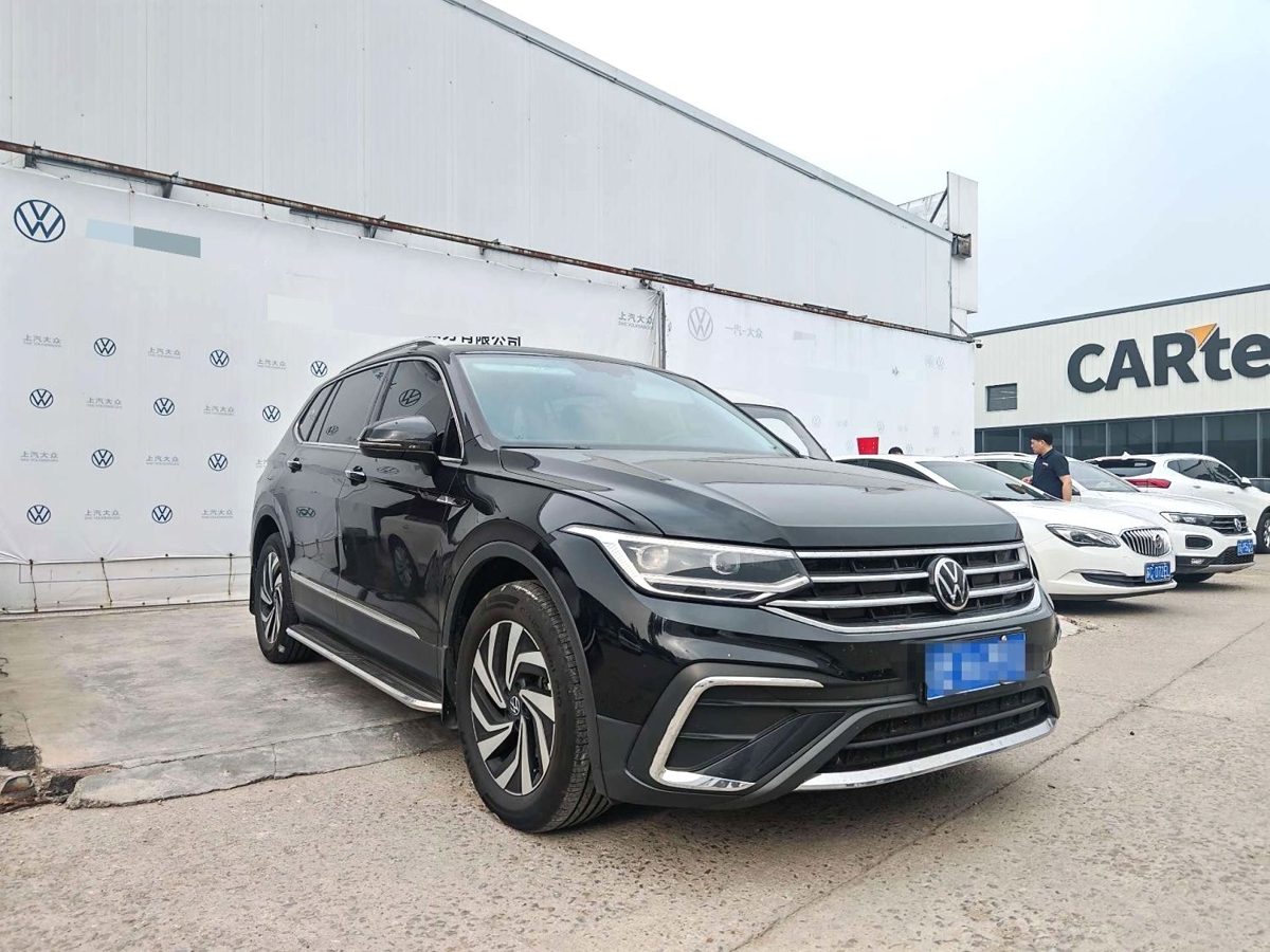2025 VW TiguanL 300TSI LongTeng edition photo 2