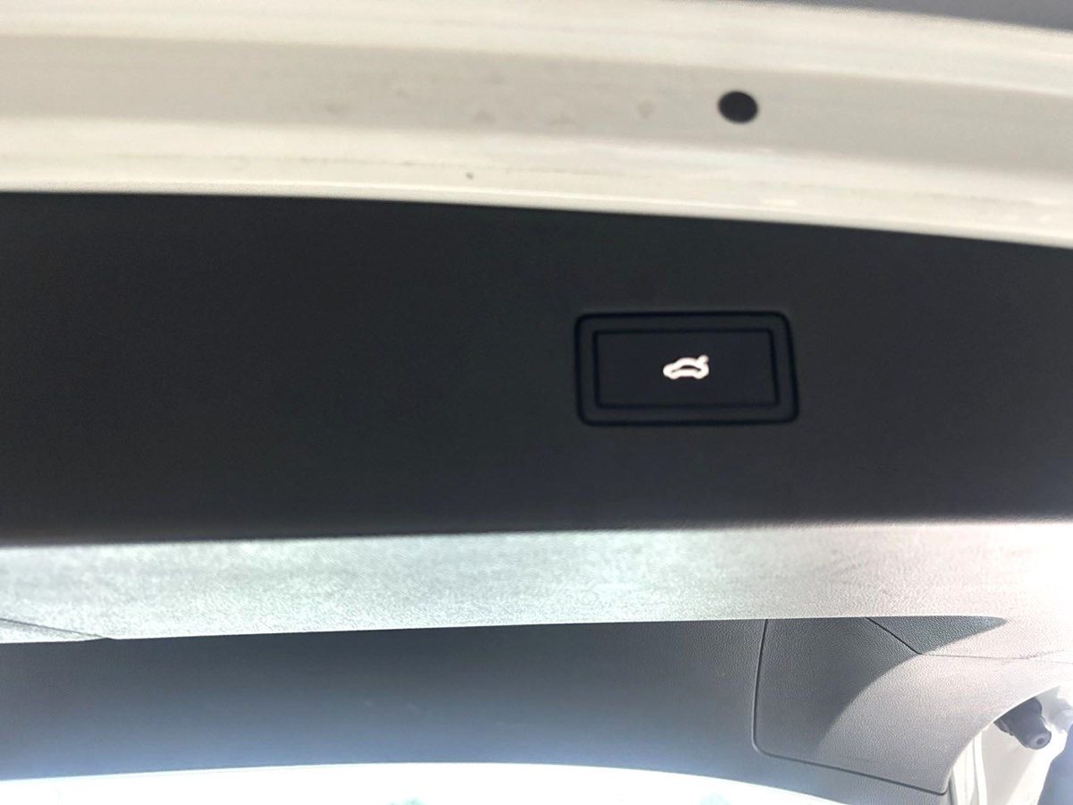 2024 VW Tiguan L LongTeng Edition photo 8