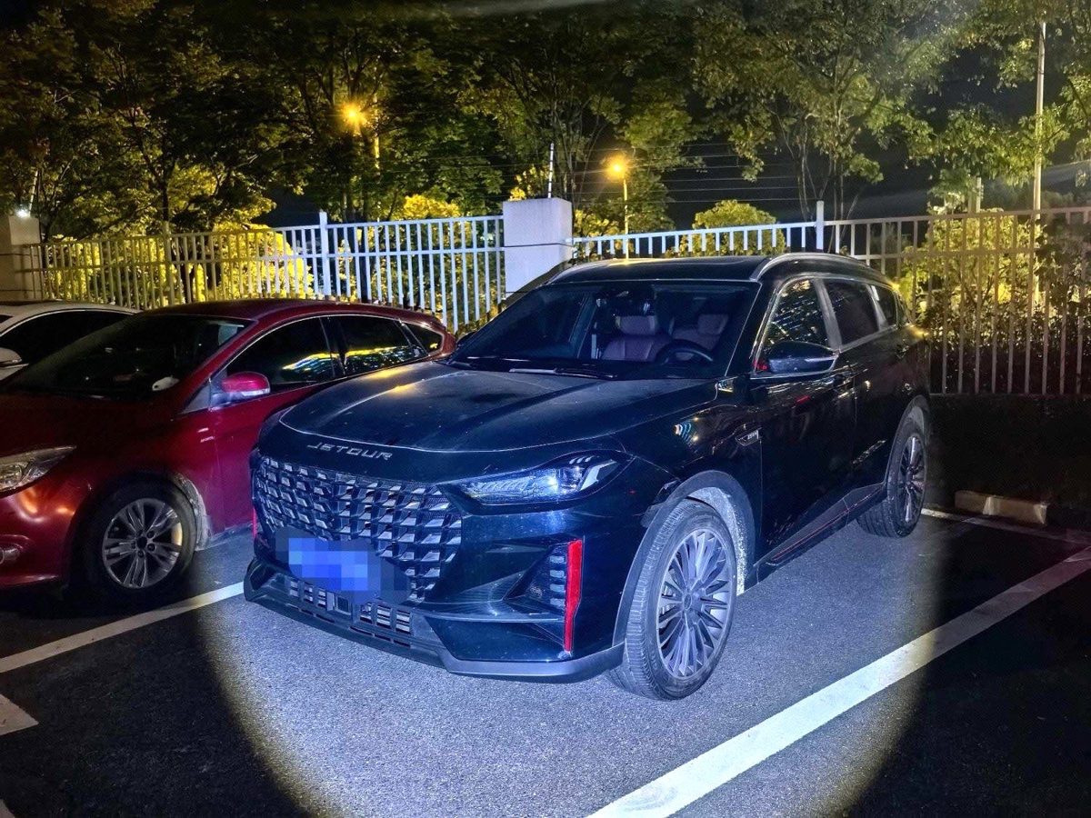 2024 Jetour X70Pro YueEnjoy Edition 5 seats photo 3