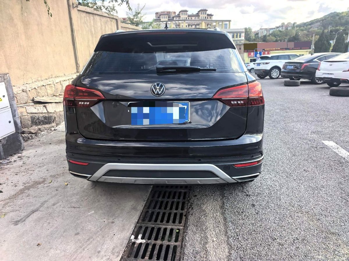 2022 VW TARYON 2wd luxury smart Connect edition photo 4