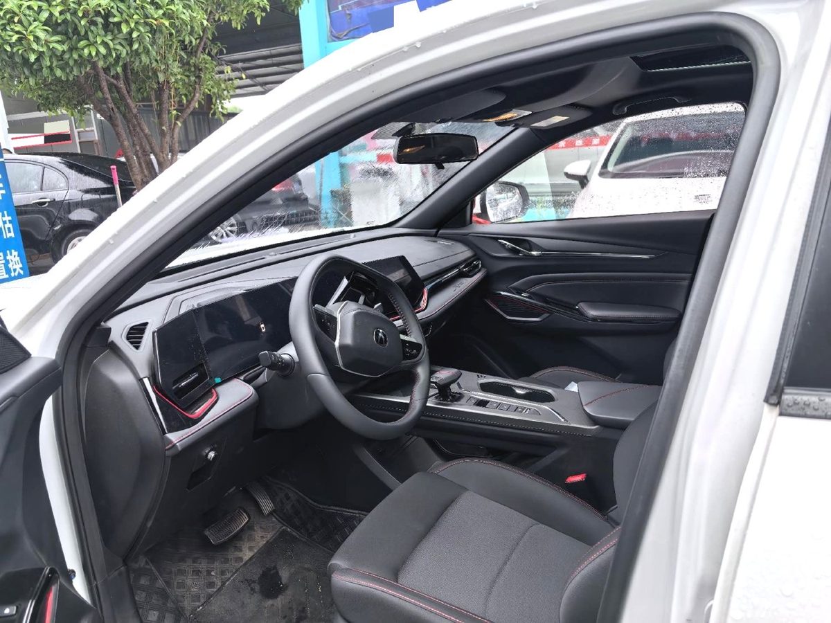 2025 ChangAn X5Plus GaoNeng Edition photo 4