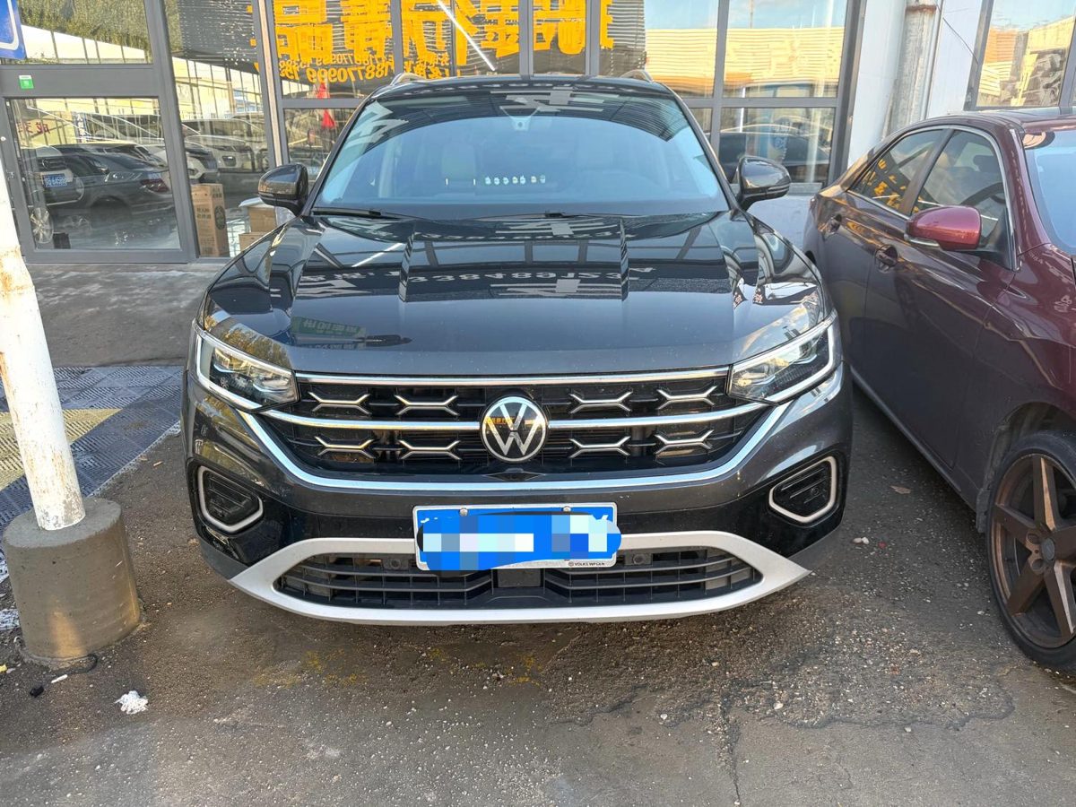 2024 Taryon 300TSI 2WD Lxury Plus photo 2
