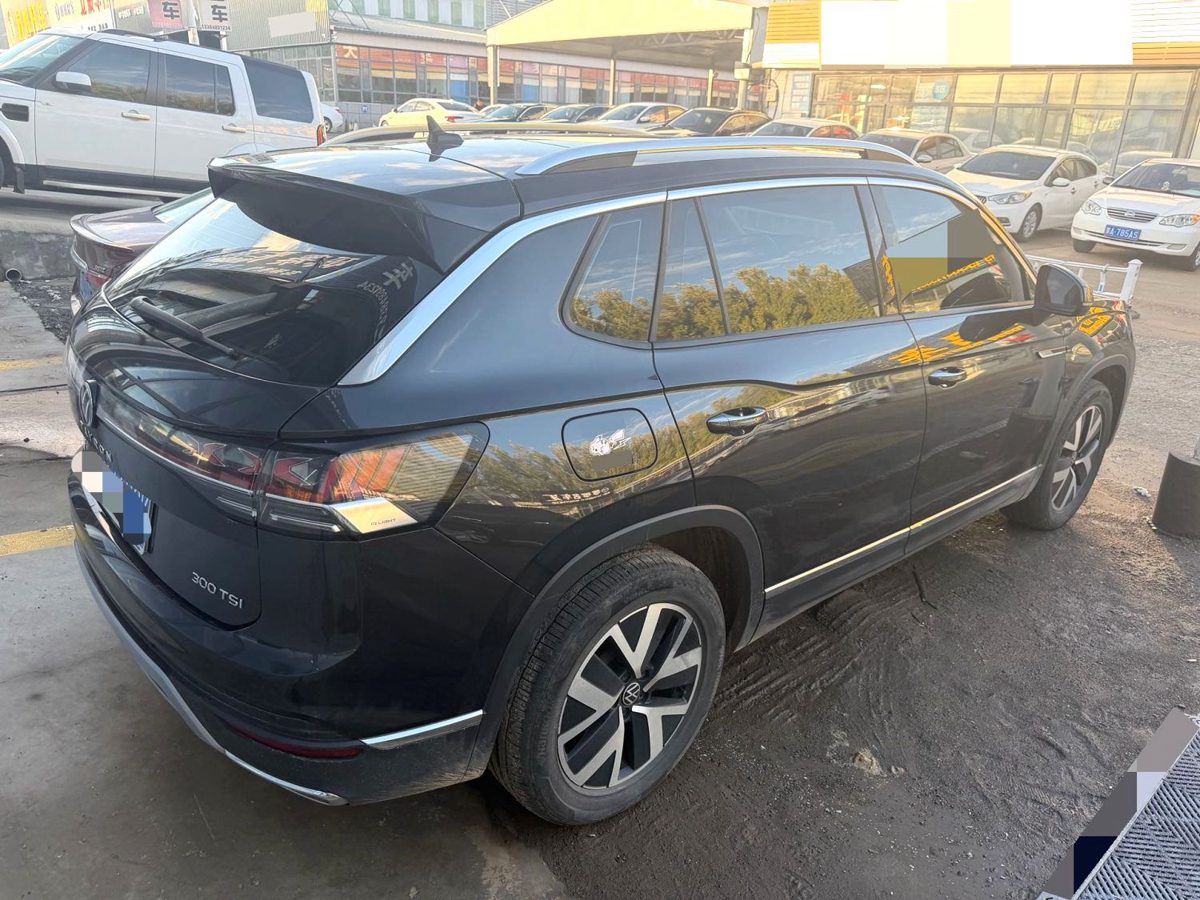 2024 Taryon 300TSI 2WD Lxury Plus photo 4