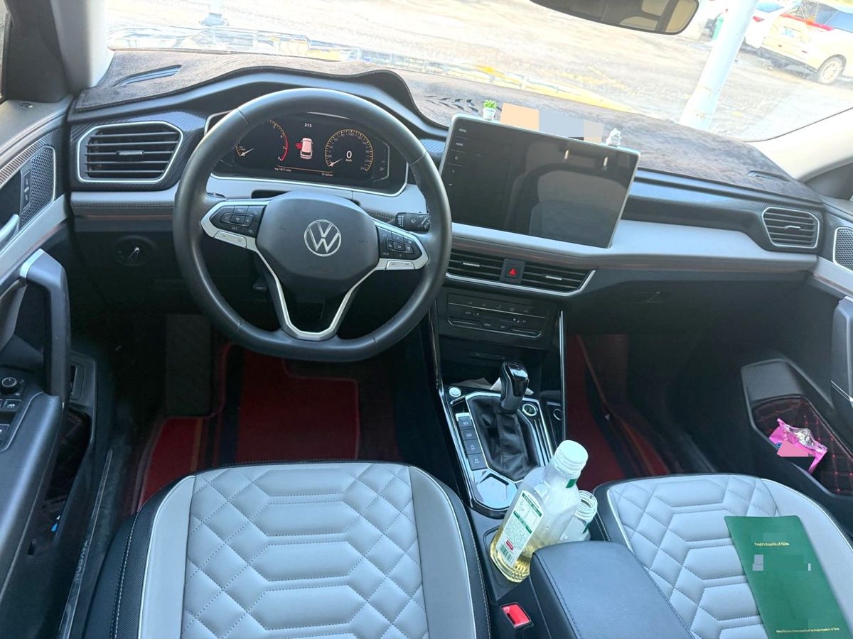 2024 Taryon 300TSI 2WD Lxury Plus photo 7