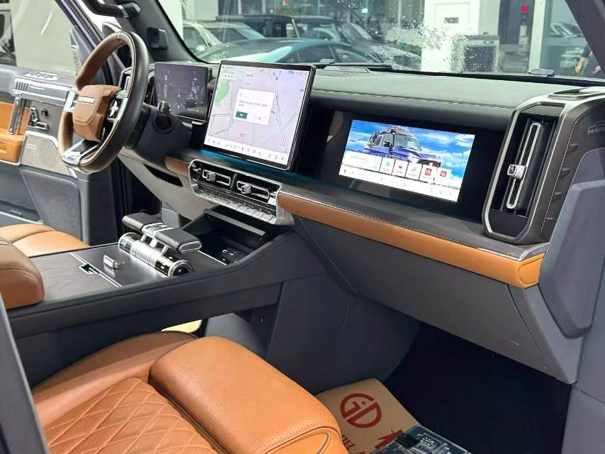 2025 MHero 917 Extend Range Electric gaodi lion edition photo 8