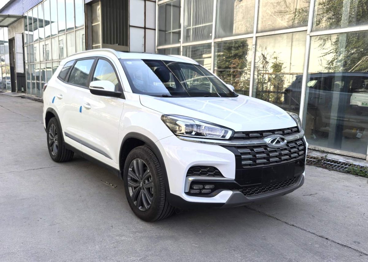Chery 2024 Tiggo8 XinDong Edition 5 seats photo 2